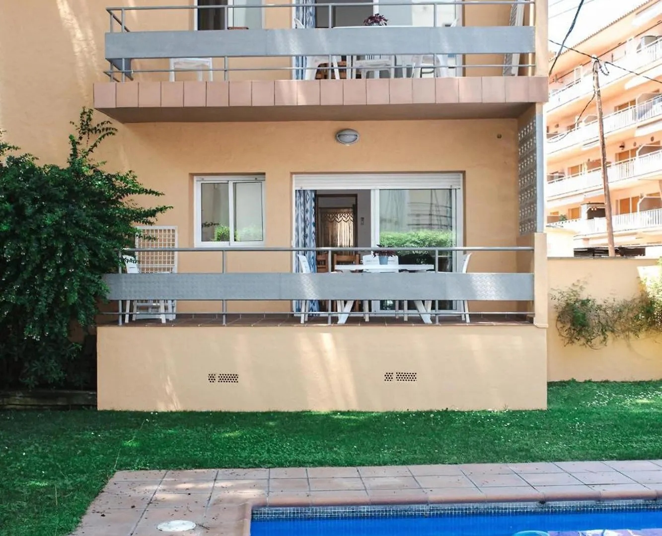 Acogedor Apto Muy Centrico Con Piscina En S'Agaro Apartment