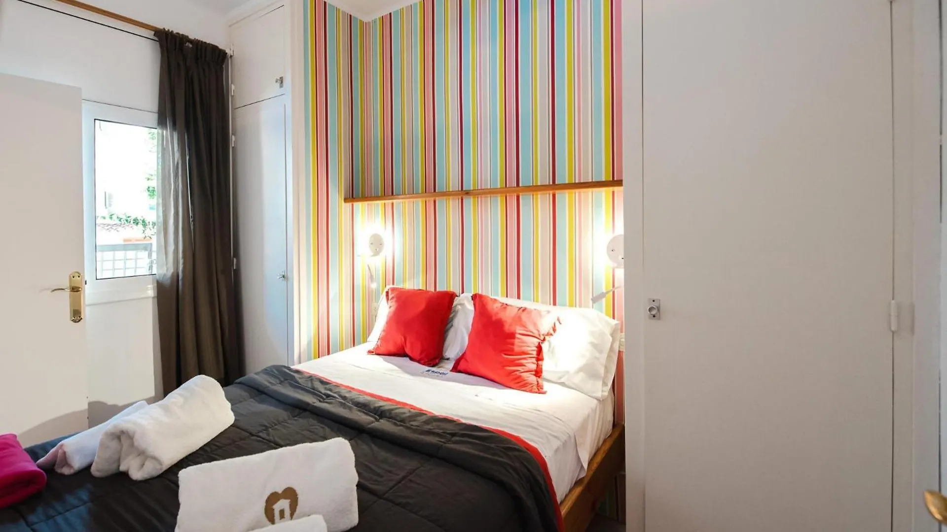 Acogedor Apto Muy Centrico Con Piscina En S'Agaró Apartamento